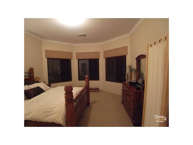 42 Tamarama Crescent, Clarkson WA 6030