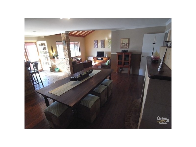 26 Kallaroo Place, Kallaroo WA 6025