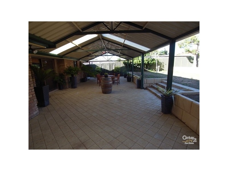 26 Kallaroo Place, Kallaroo WA 6025