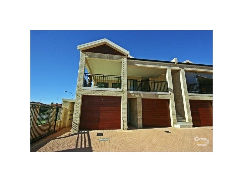 8/4 Allum Green, Merriwa WA 6030