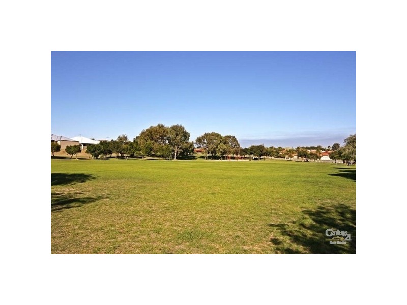 8/4 Allum Green, Merriwa WA 6030