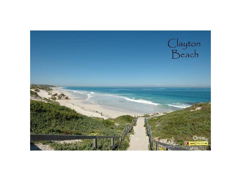 31 Lautoka Rise, Mindarie WA 6030