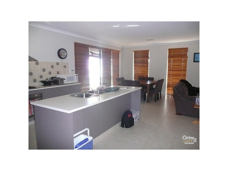 21 Corinda way, Ridgewood WA 6030