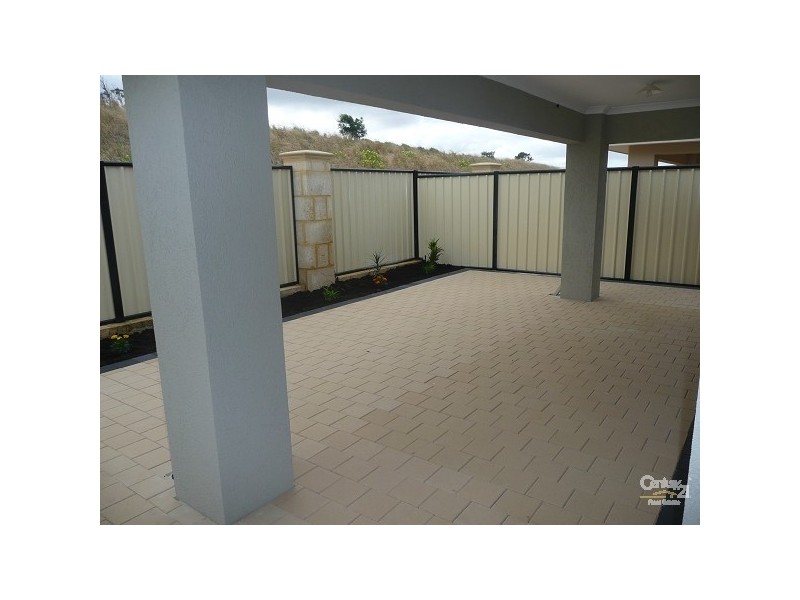 11a Capitol turn, Clarkson WA 6030