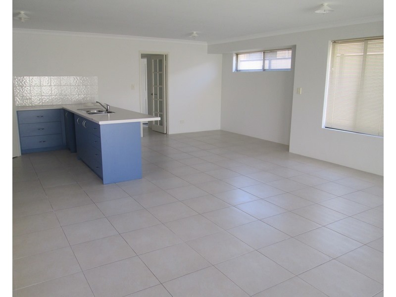 11a Capitol turn, Clarkson WA 6030