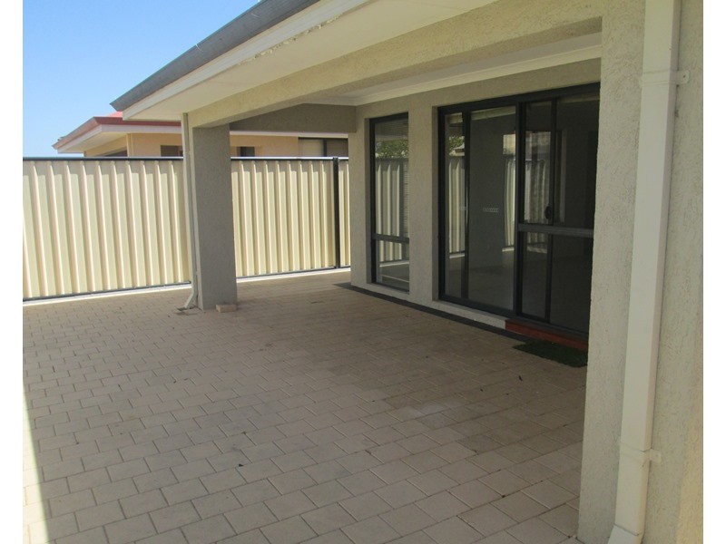 11a Capitol turn, Clarkson WA 6030