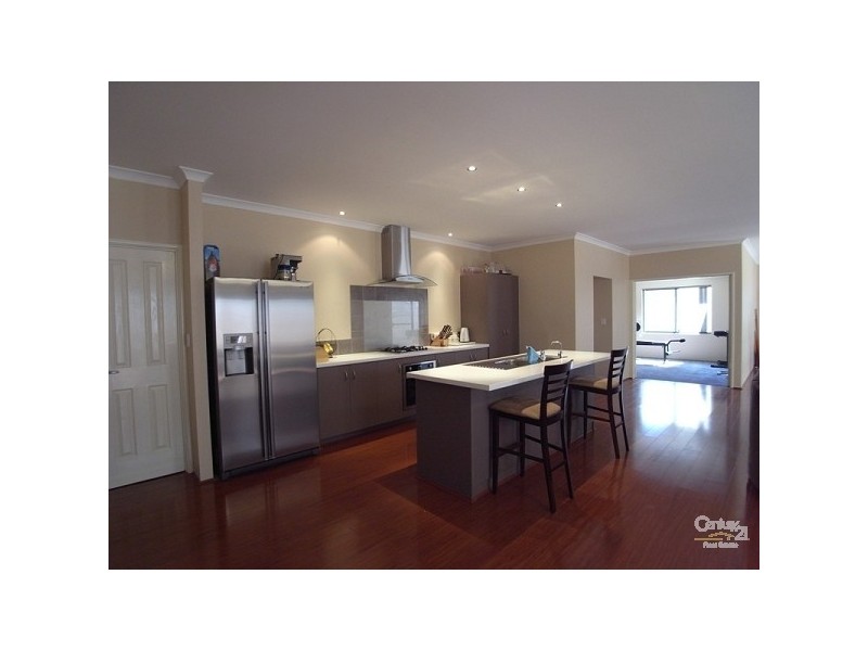 7 Tuross Place, Ridgewood WA 6030