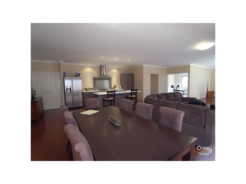 7 Tuross Place, Ridgewood WA 6030