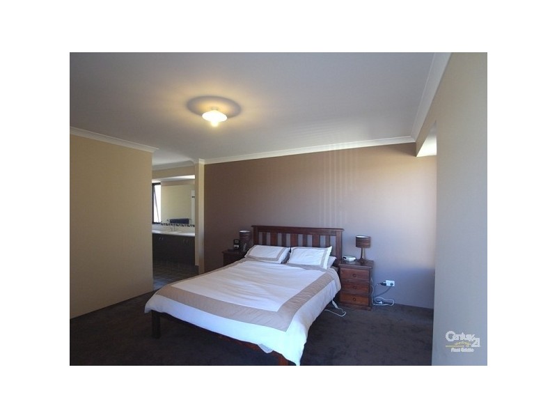 7 Tuross Place, Ridgewood WA 6030