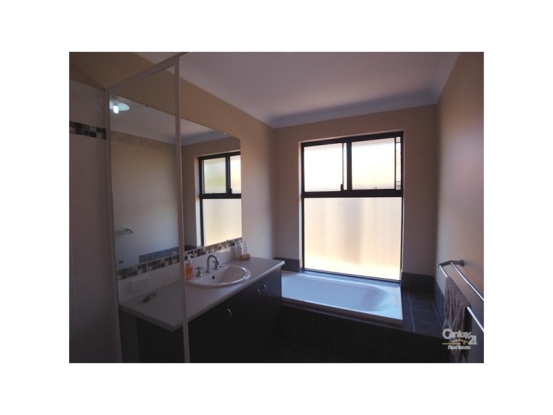 7 Tuross Place, Ridgewood WA 6030