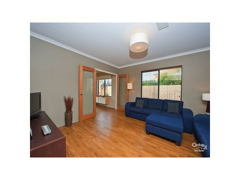 25 Gateshead Loop, Mindarie WA 6030