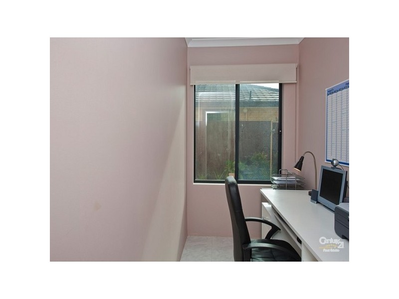 25 Gateshead Loop, Mindarie WA 6030