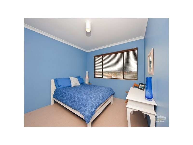 25 Gateshead Loop, Mindarie WA 6030