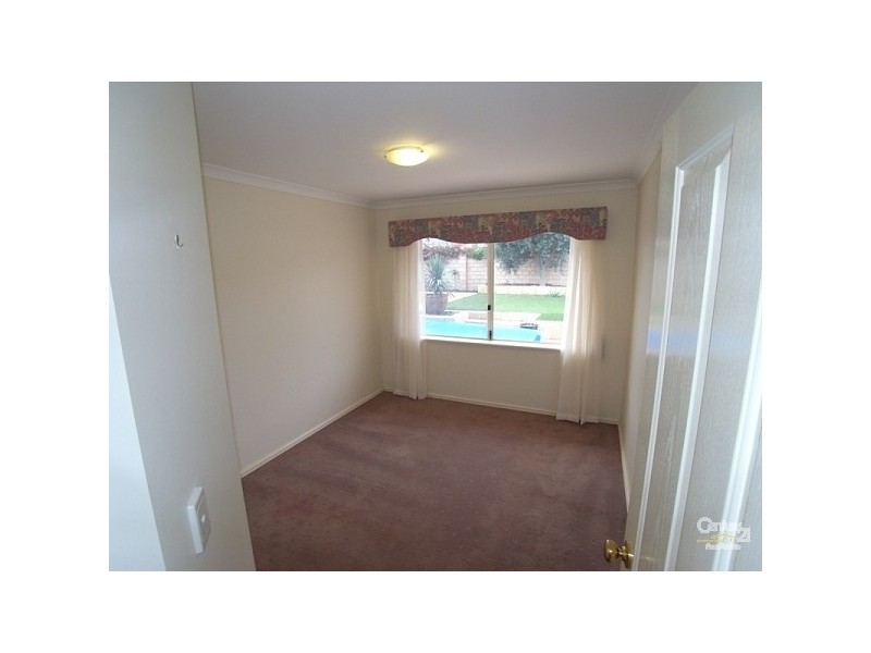 5 Selby Close, Mindarie WA 6030