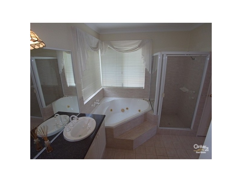 5 Selby Close, Mindarie WA 6030