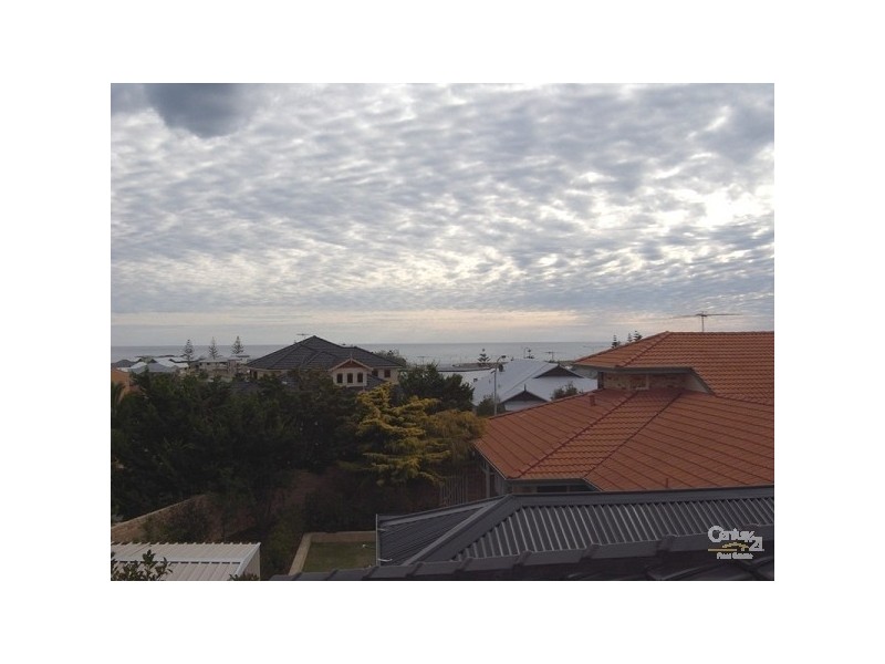 5 Selby Close, Mindarie WA 6030