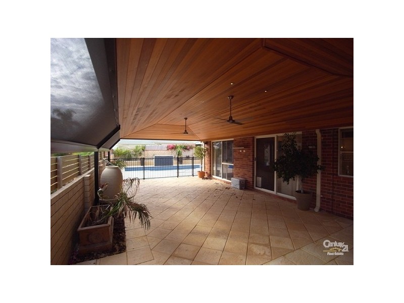 5 Selby Close, Mindarie WA 6030