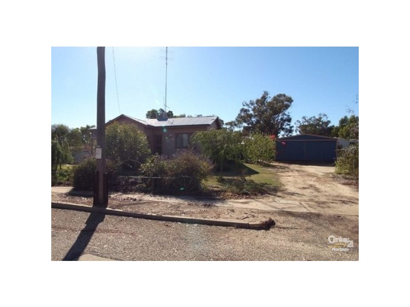 48 Edmonds Street, Calingiri WA 6569