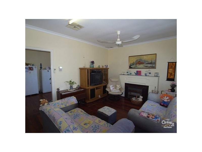 48 Edmonds Street, Calingiri WA 6569