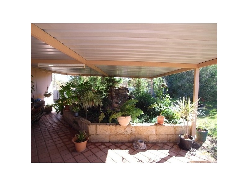 48 Edmonds Street, Calingiri WA 6569