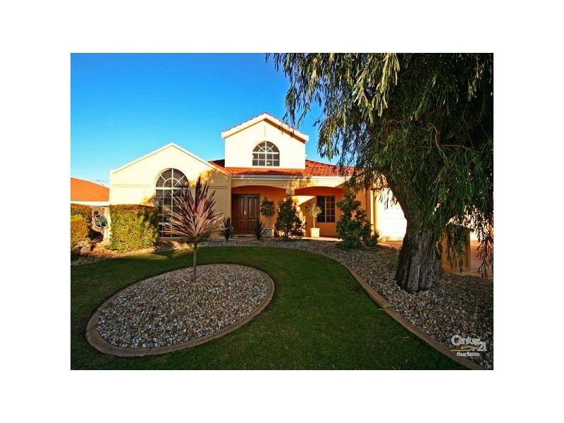 31 Weymouth Boulevard, Quinns Rocks WA 6030