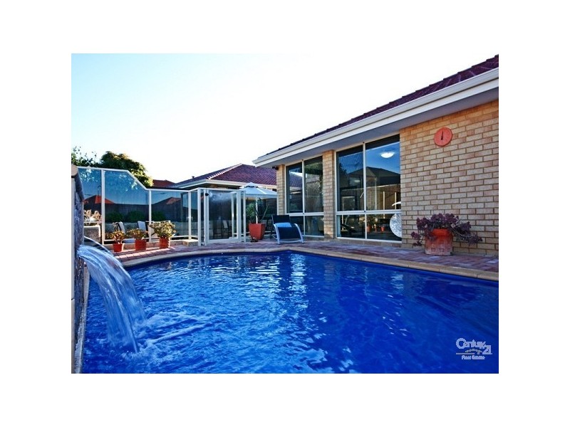 31 Weymouth Boulevard, Quinns Rocks WA 6030