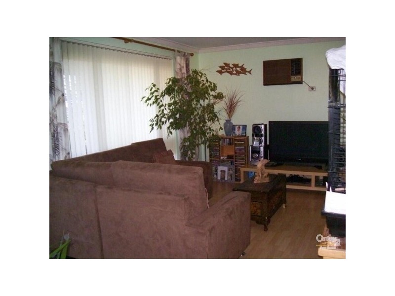 30 Dressler Way, Girrawheen WA 6064