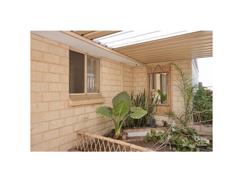 63 Marchwood Blvd, Butler WA 6036