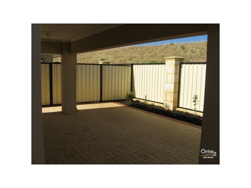 11b Capitol turn, Clarkson WA 6030