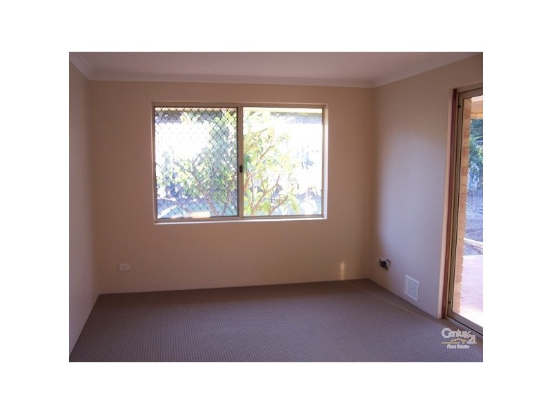 128 Caledonia Ave, Currambine WA 6028