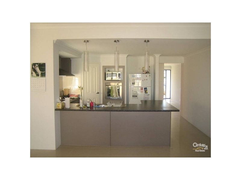 15 Las Ramblas circle, Clarkson WA 6030