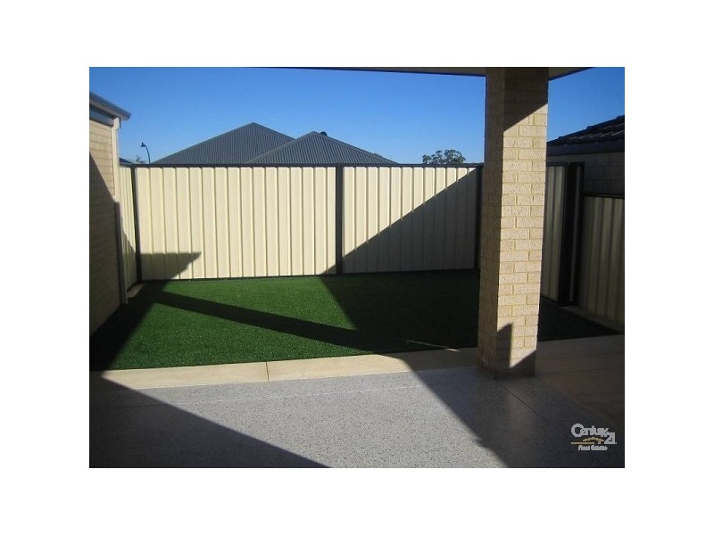 15 Las Ramblas circle, Clarkson WA 6030