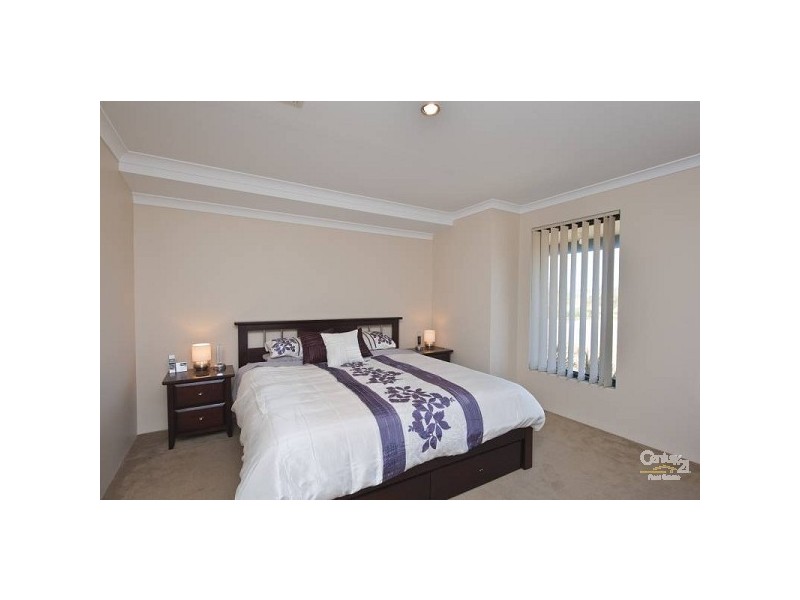 35 Cape Meares Crescent, Butler WA 6036