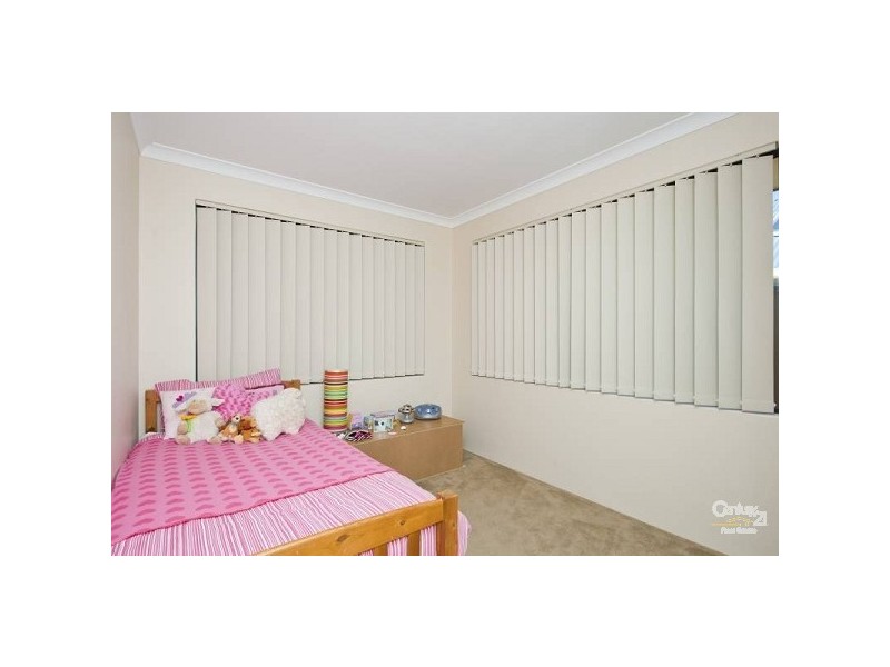 35 Cape Meares Crescent, Butler WA 6036