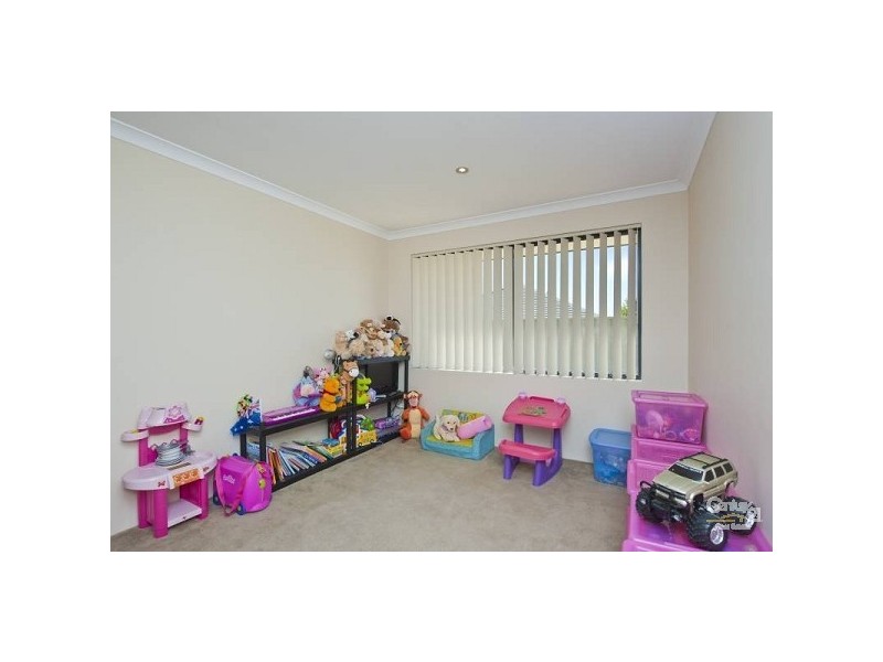 35 Cape Meares Crescent, Butler WA 6036