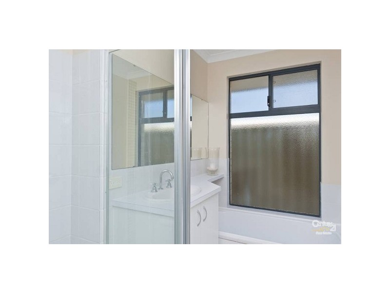 35 Cape Meares Crescent, Butler WA 6036