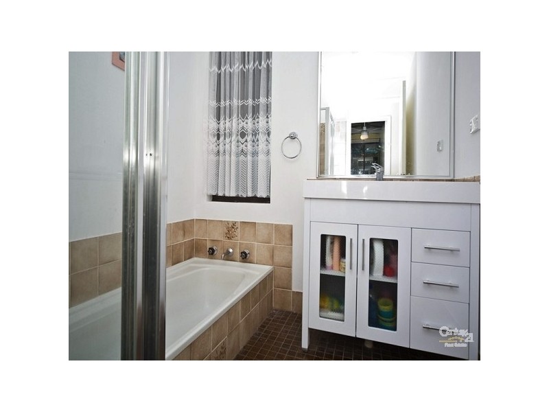 28 Kallaroo Place, Kallaroo WA 6025