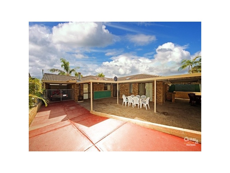 28 Kallaroo Place, Kallaroo WA 6025