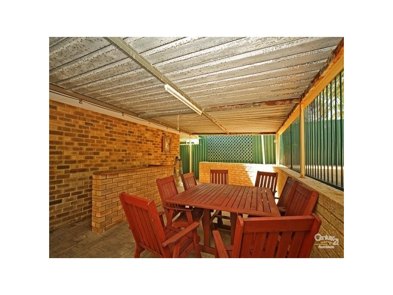 28 Kallaroo Place, Kallaroo WA 6025