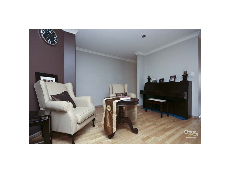 19 Fowey Loop, Mindarie WA 6030