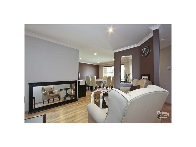 19 Fowey Loop, Mindarie WA 6030