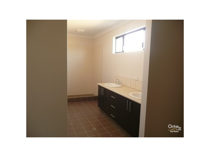 5 Caribbean circuit, Clarkson WA 6030