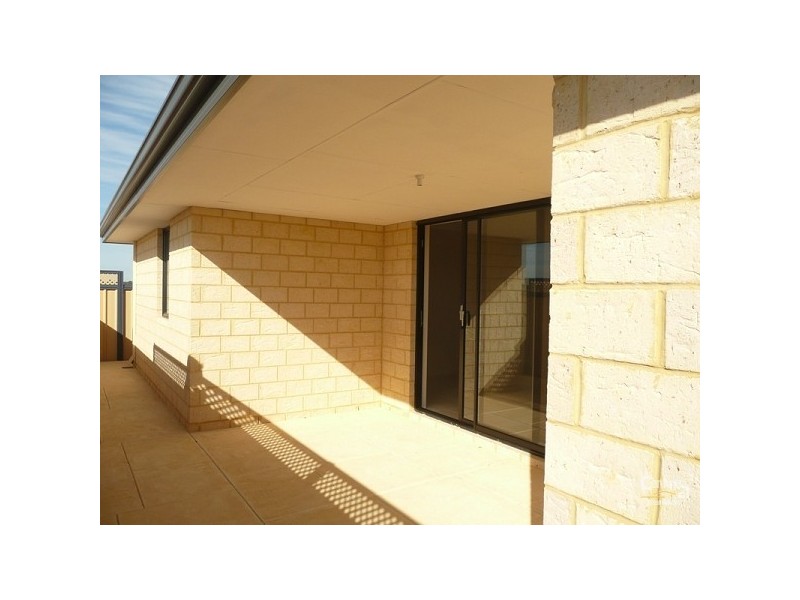 5 Caribbean circuit, Clarkson WA 6030
