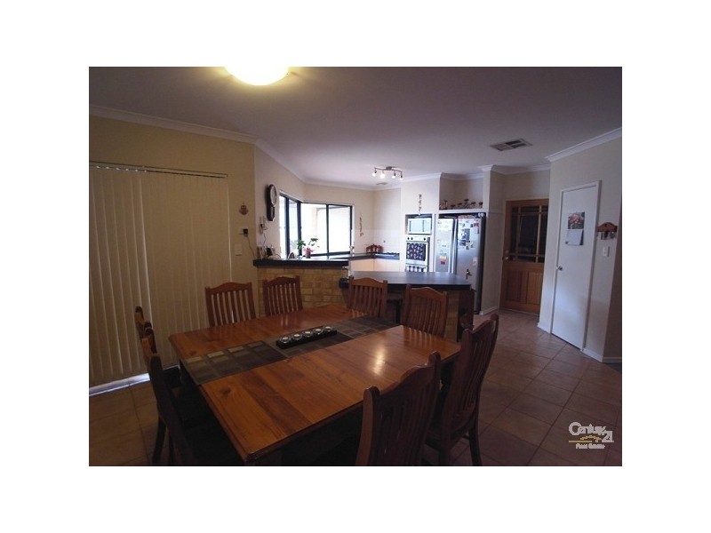 22 Coatbridge Circuit, Kinross WA 6028