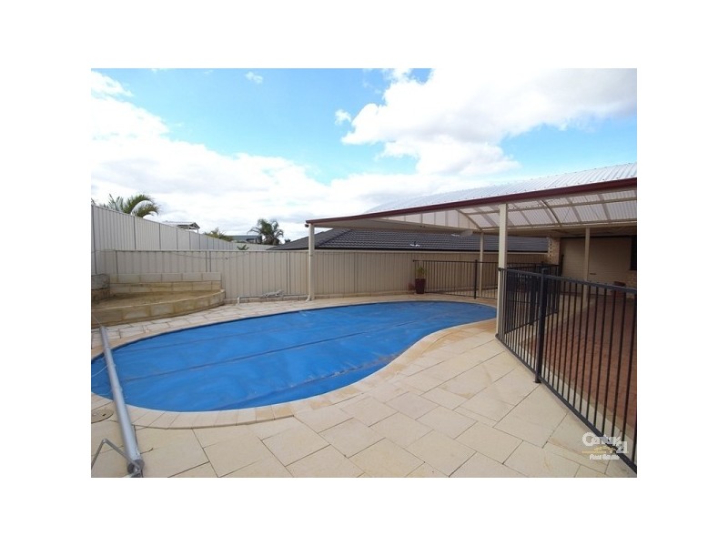 22 Coatbridge Circuit, Kinross WA 6028