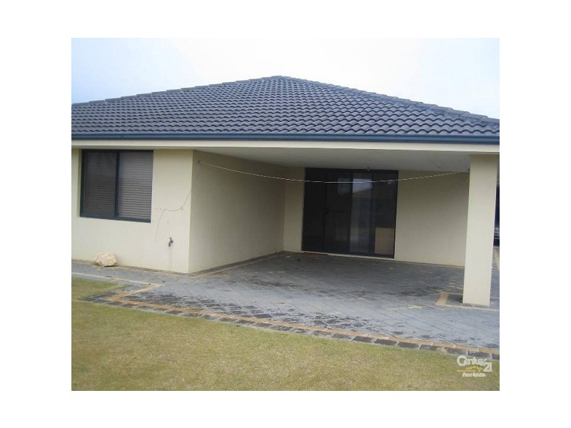 4 Tomas View, Clarkson WA 6030
