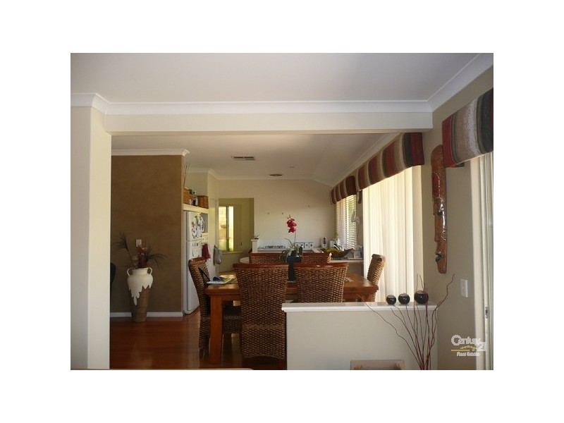 8 Ostend parade, Mindarie WA 6030