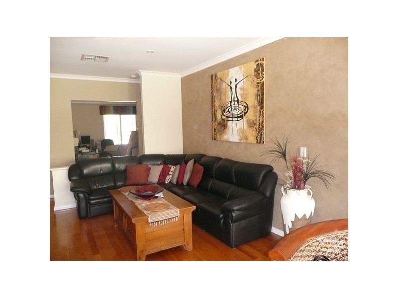 8 Ostend parade, Mindarie WA 6030