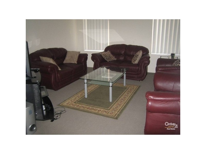 38 Tussock elbow, Banksia Grove WA 6031