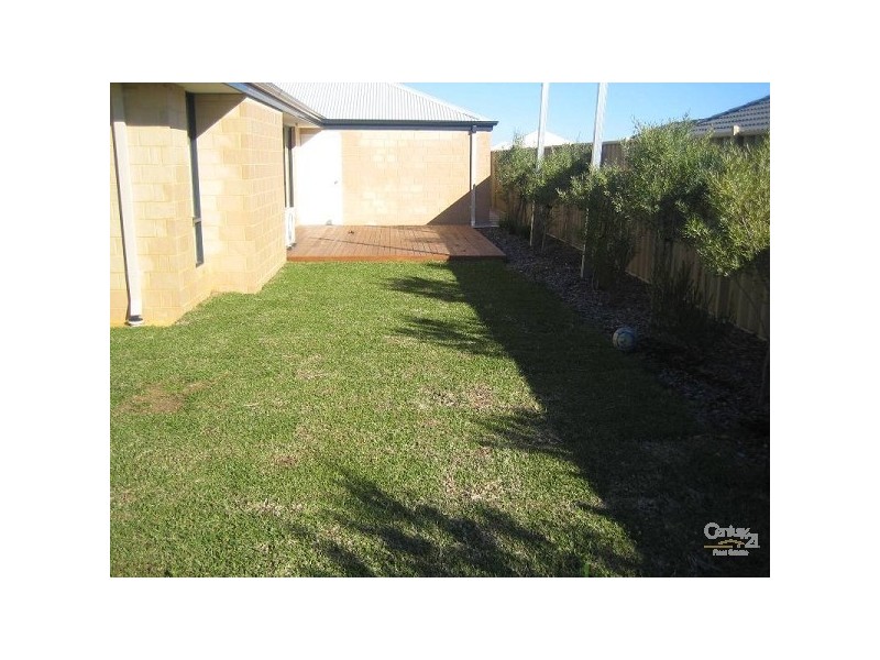 21 Skerries Way, Ridgewood WA 6030